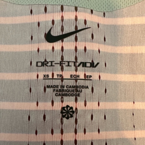 NIKE DRI-FIT ADV women’s running tank - Picture 3 of 7